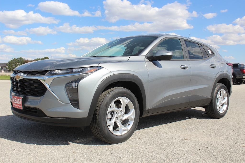 New 2026 Chevrolet Trax LS SUV