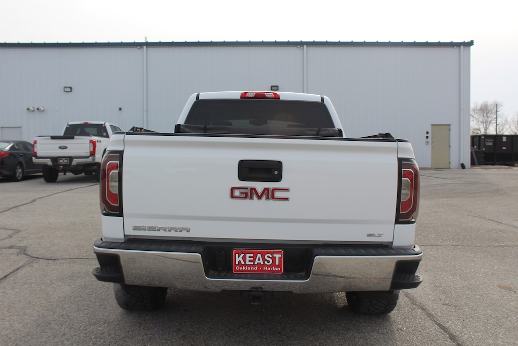 Used 2018 GMC Sierra 1500 SLT Truck