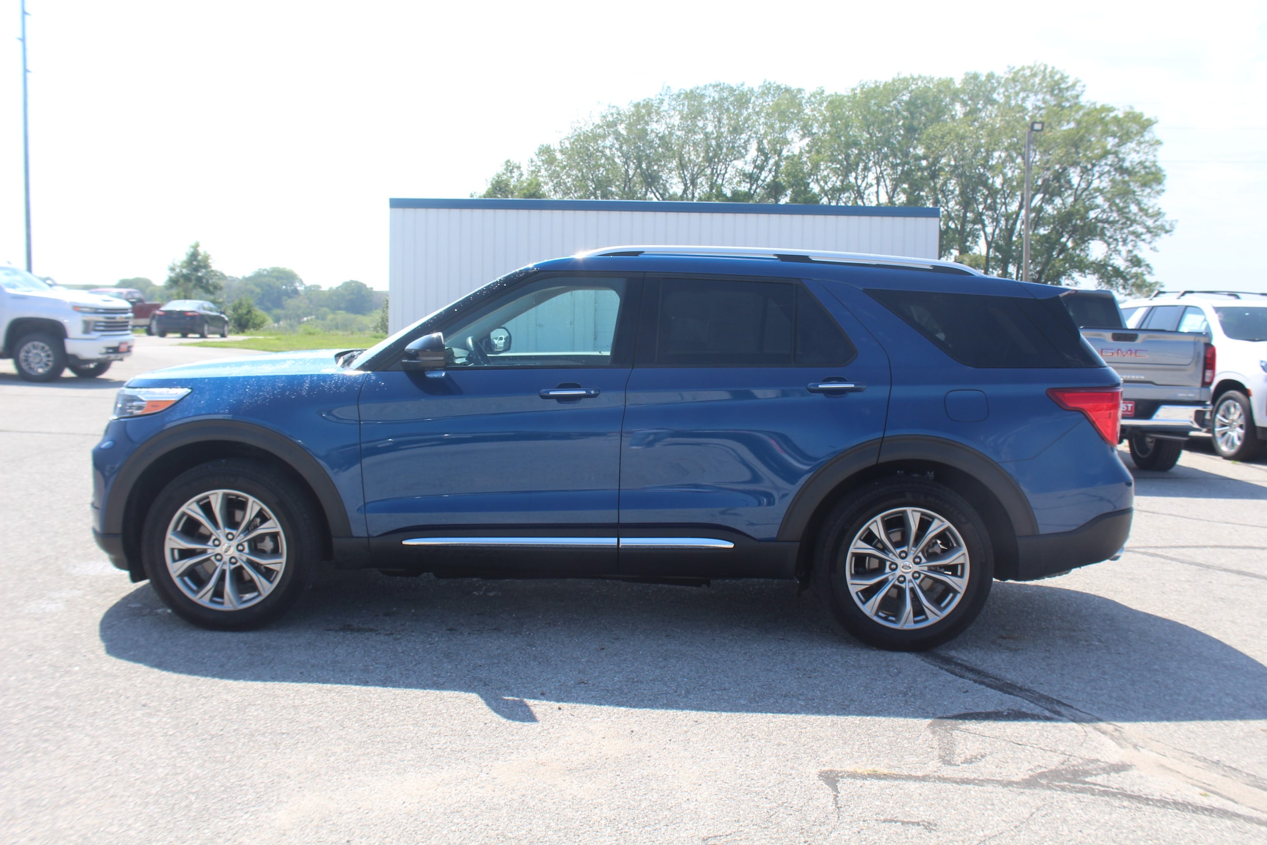 Used 2022 Ford Explorer Limited with VIN 1FMSK8FH5NGB48590 for sale in Harlan, IA