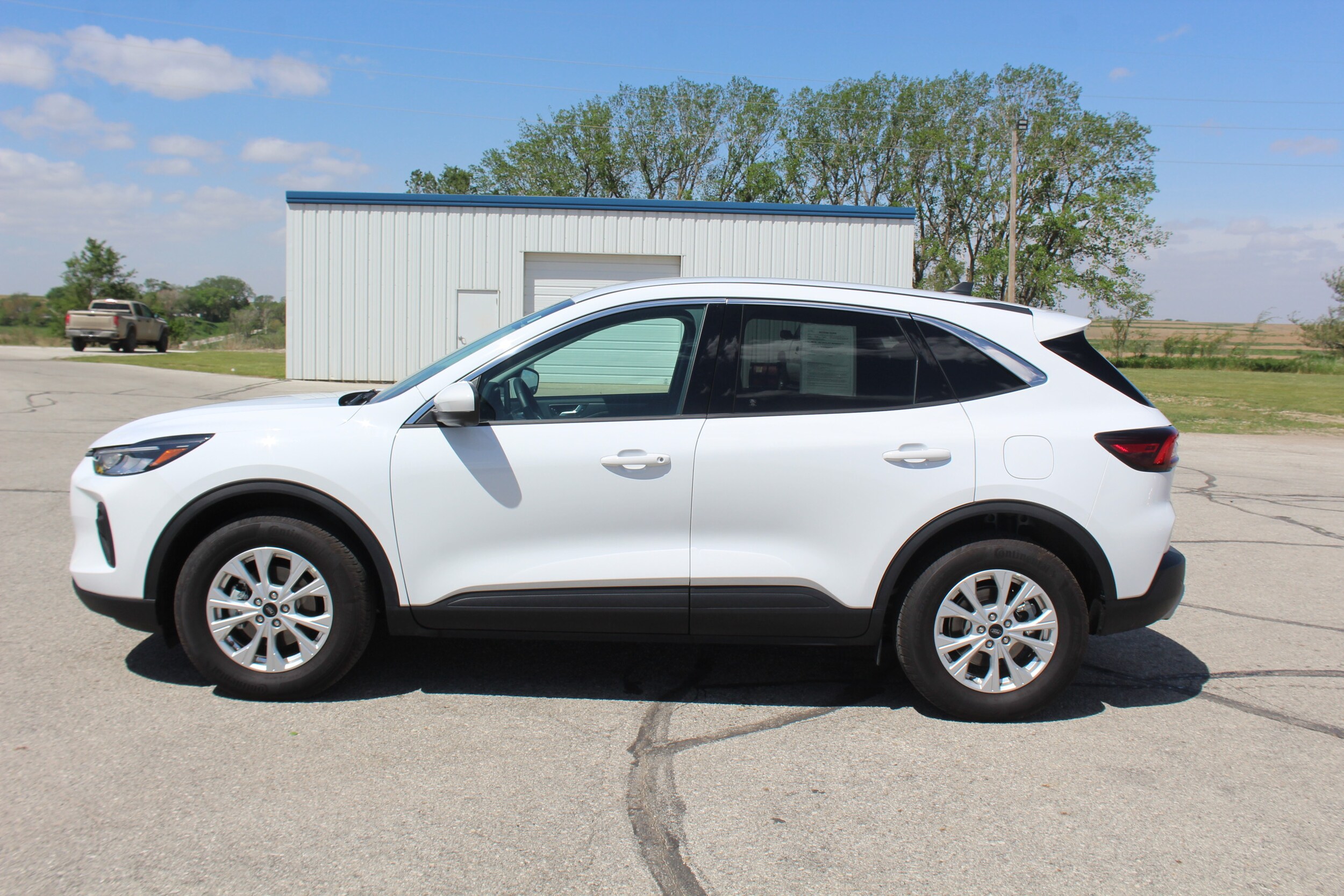 2023 Ford Escape Active photo 2