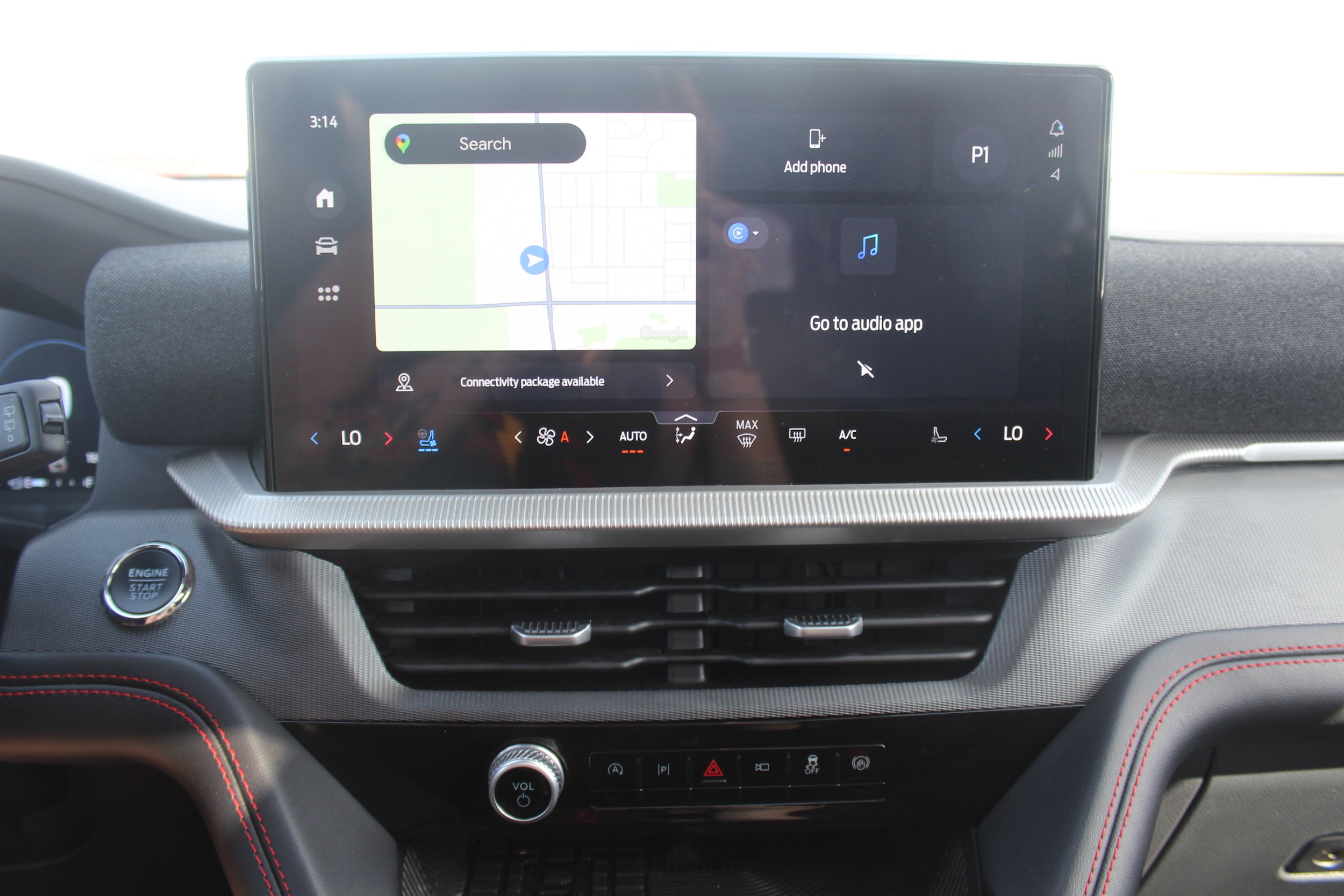 2025 Ford Explorer ST - Photo 15
