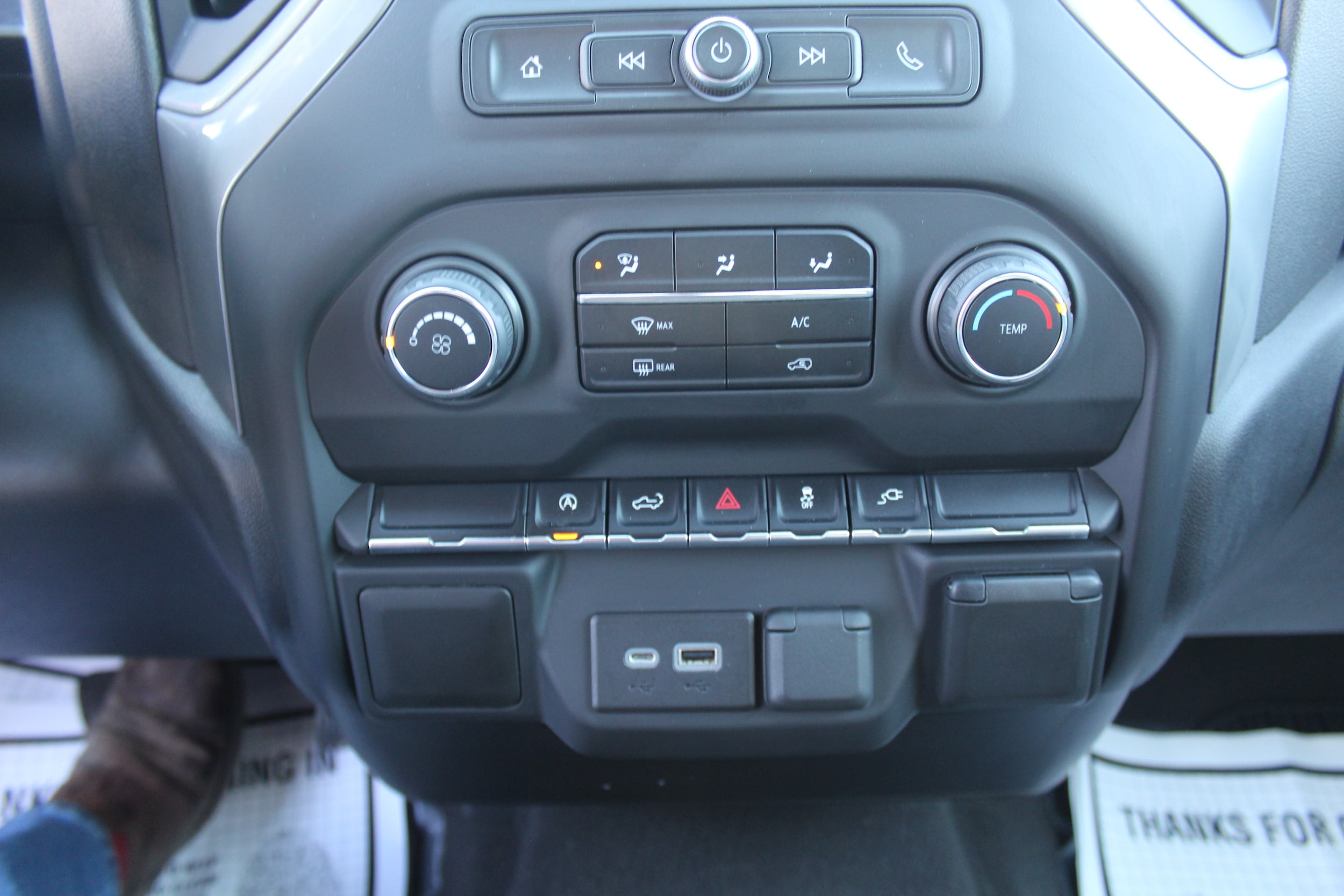 2021 Chevrolet Silverado 1500 Custom - Photo 12
