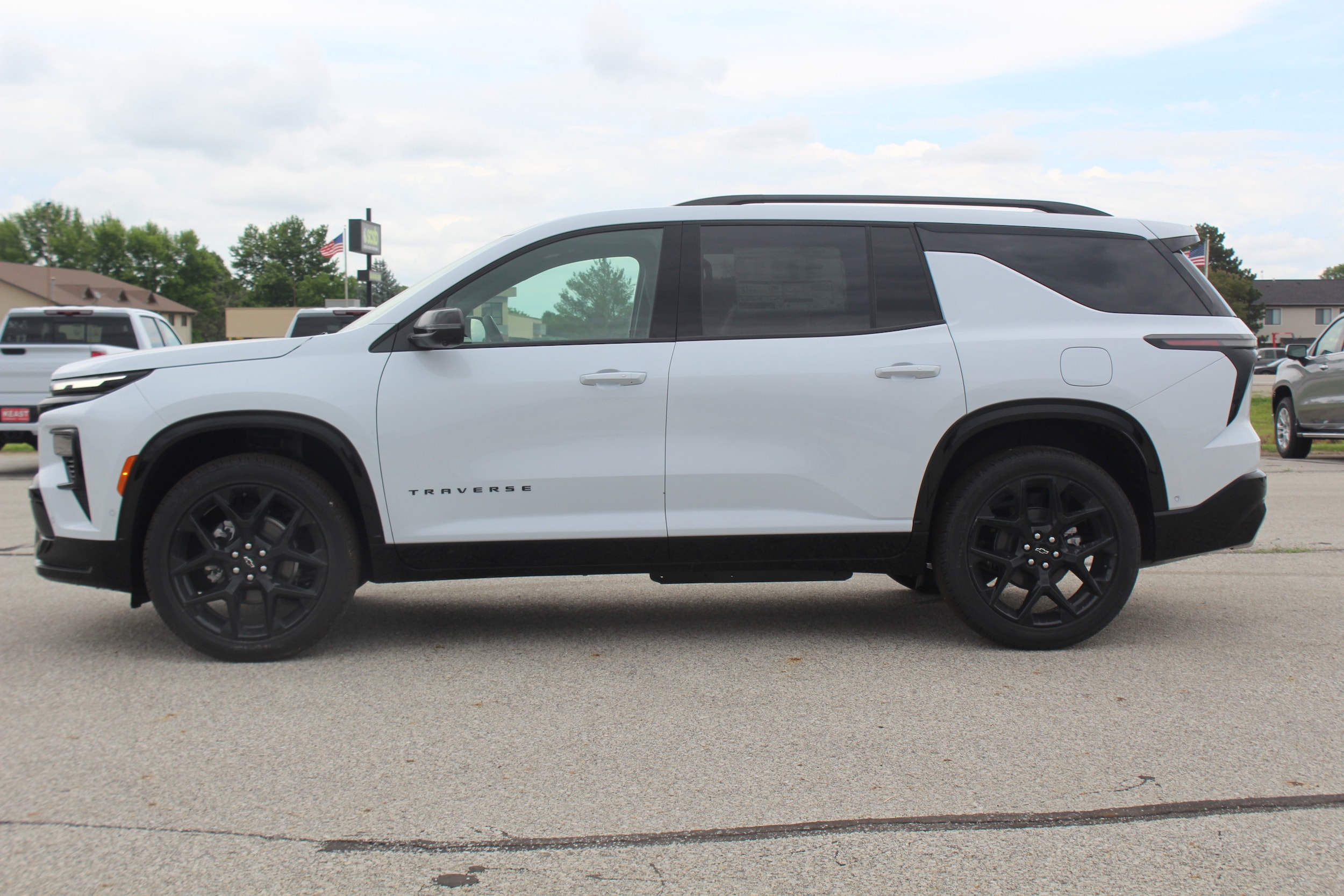 2026 Chevrolet Traverse RS - Photo 8