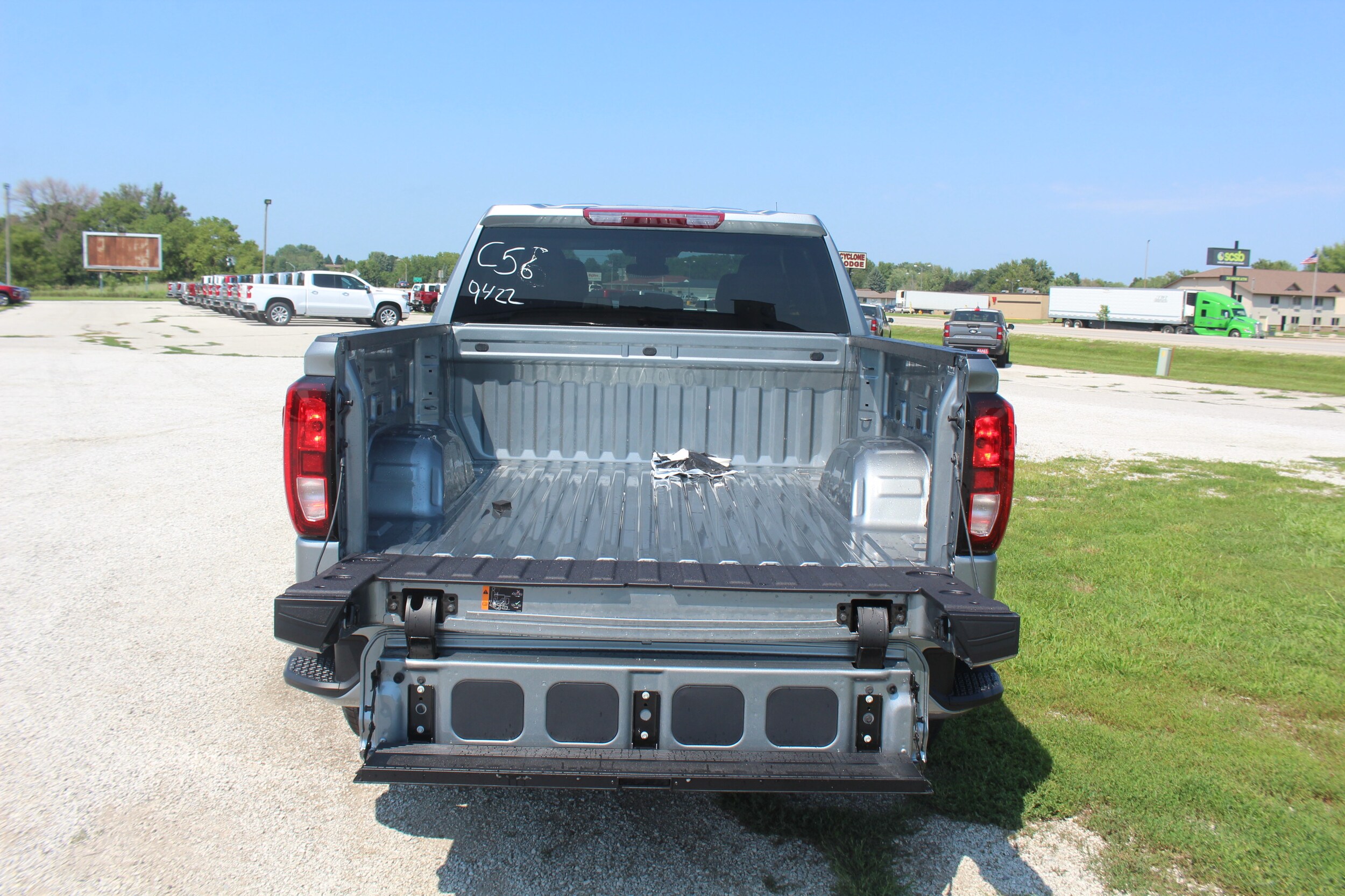 2026 Gmc Sierra 1500 Elevation photo 4