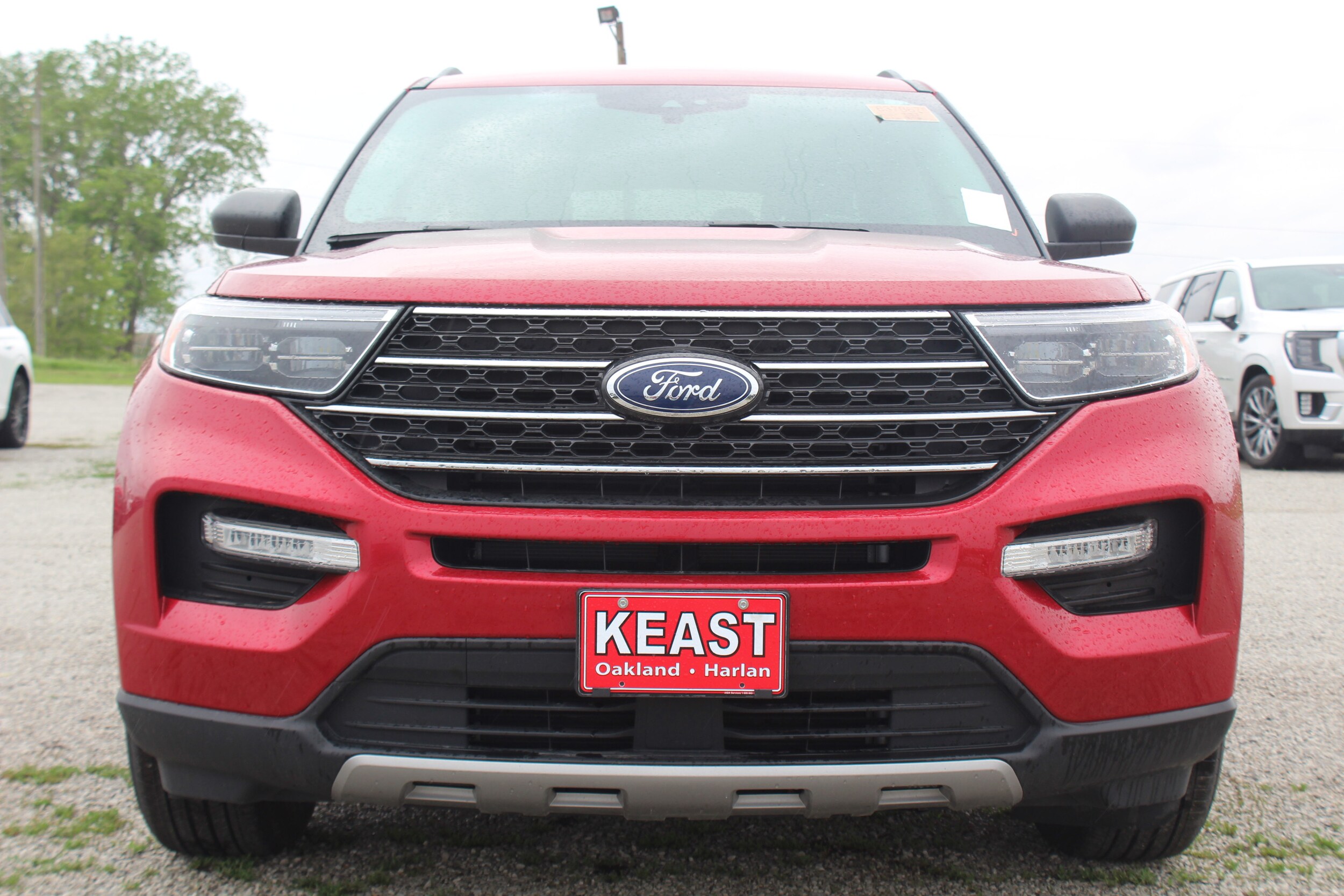 2022 Ford Explorer XLT photo 2