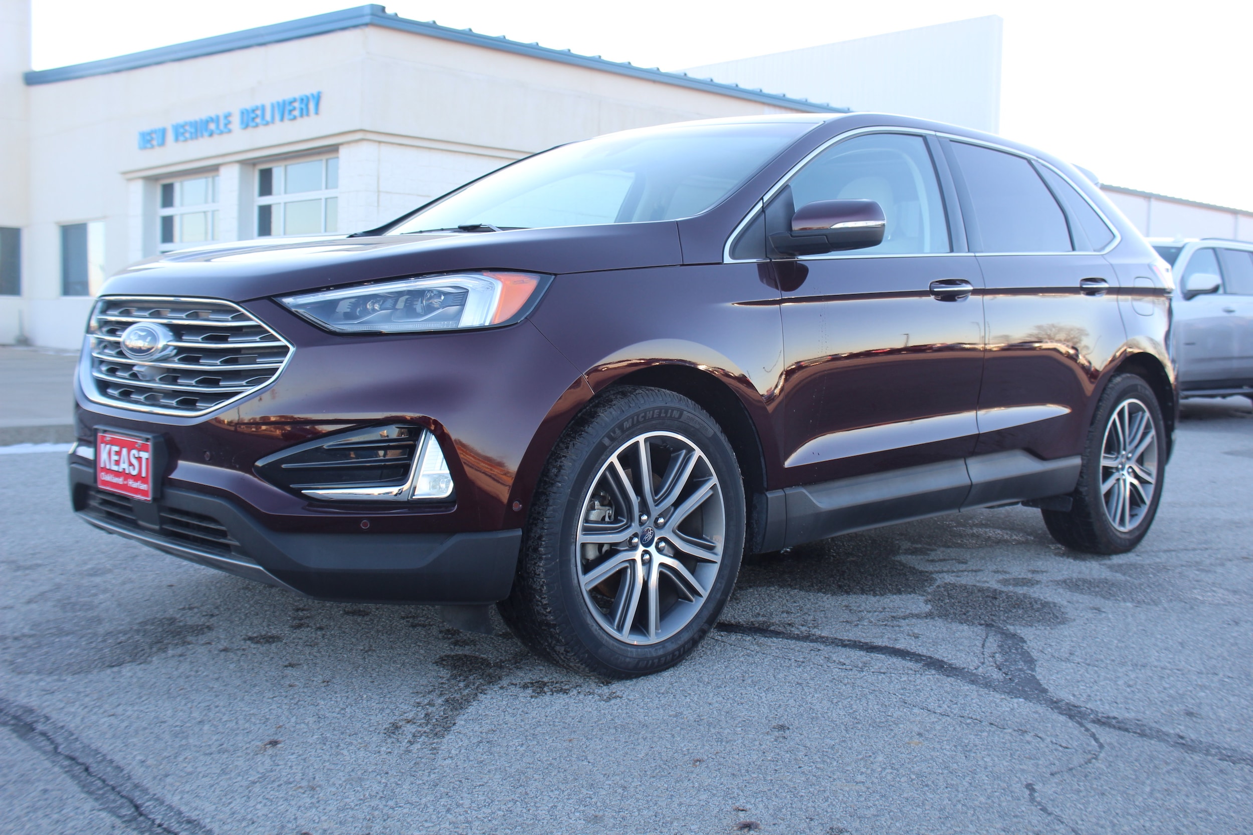 2019 Ford Edge Titanium's photo