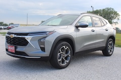 2025 Chevrolet Trax LT SUV