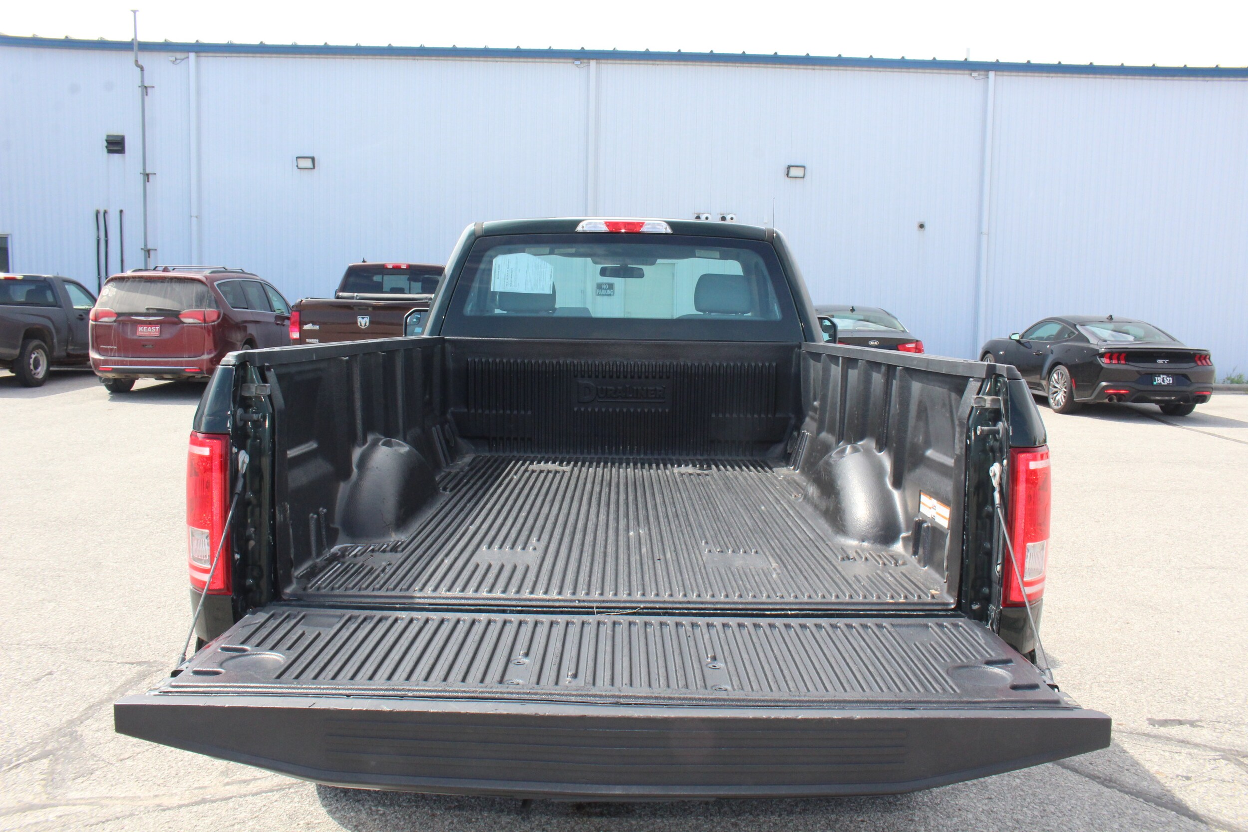 2015 Ford F-150 XL photo 4