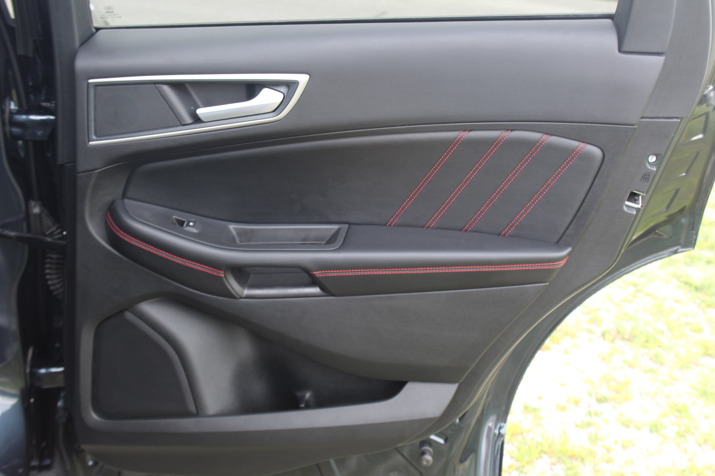 2024 Ford Edge ST-Line - Photo 23