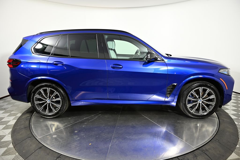 2025 BMW X5 M60i - Photo 6
