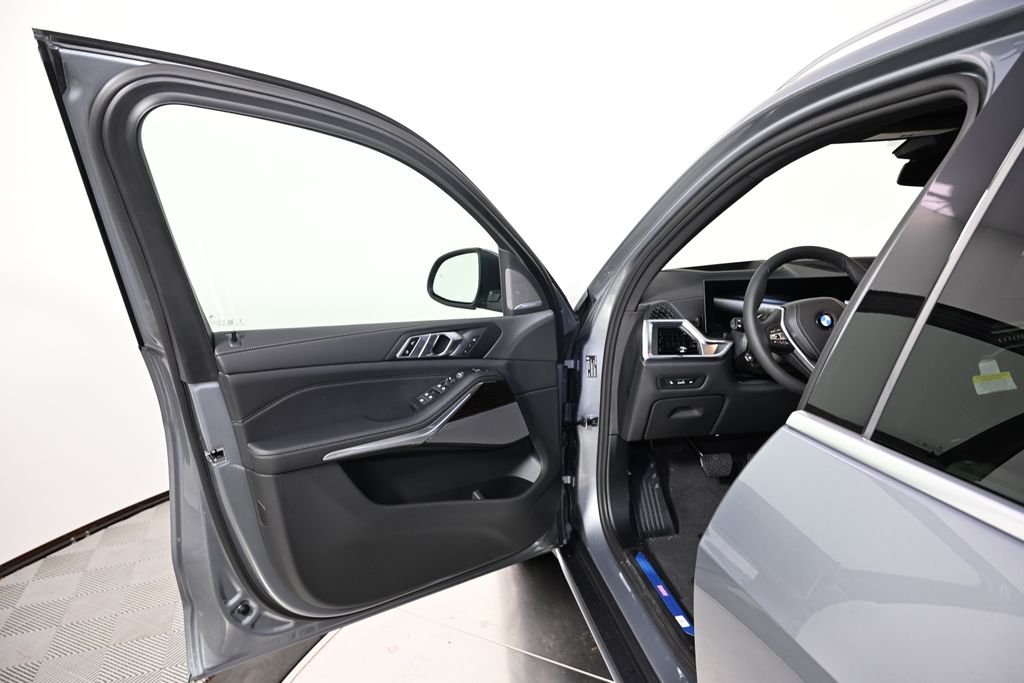 2026 BMW X5 40i - Photo 21