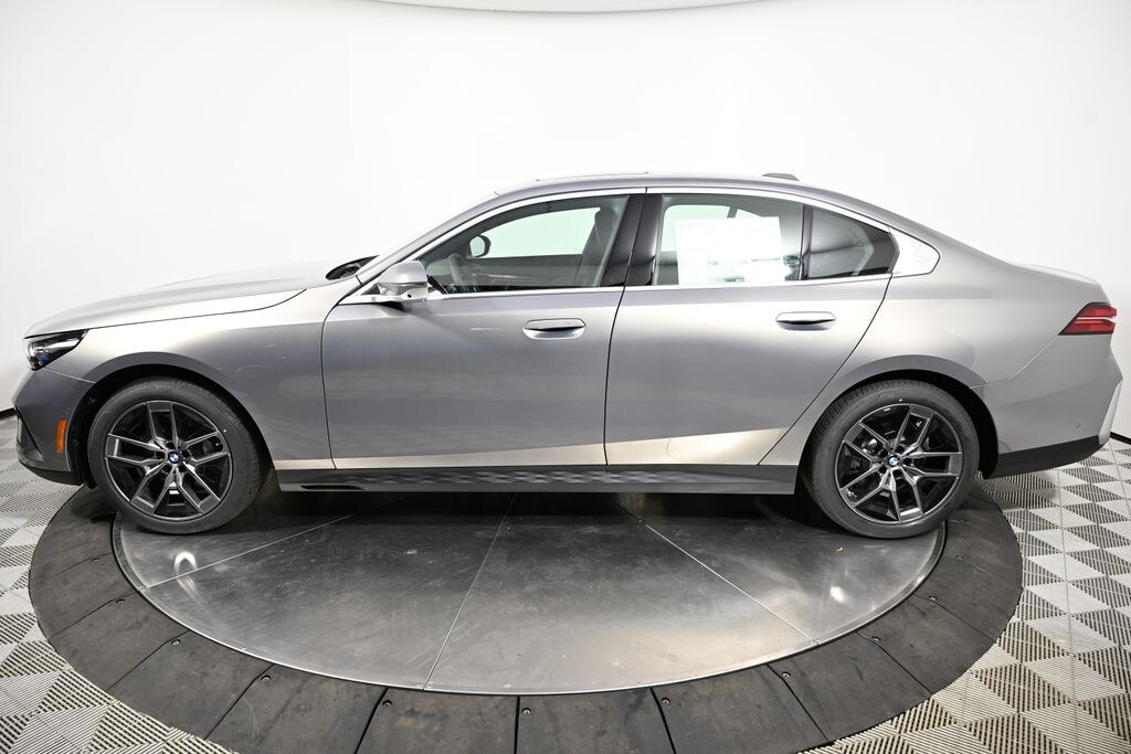New 2027 BMW 530i xDrive Sedan