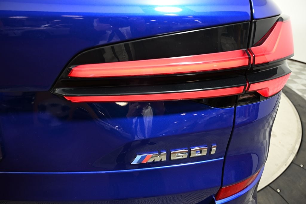2025 BMW X5 M60i - Photo 12