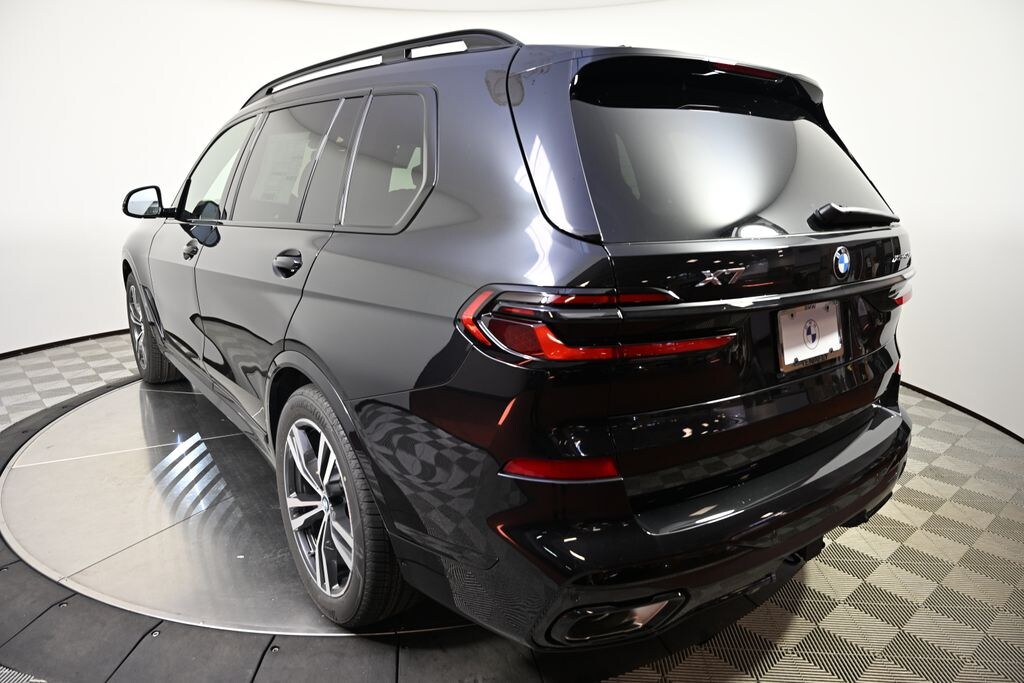 New 2027 BMW X7 xDrive40i SUV