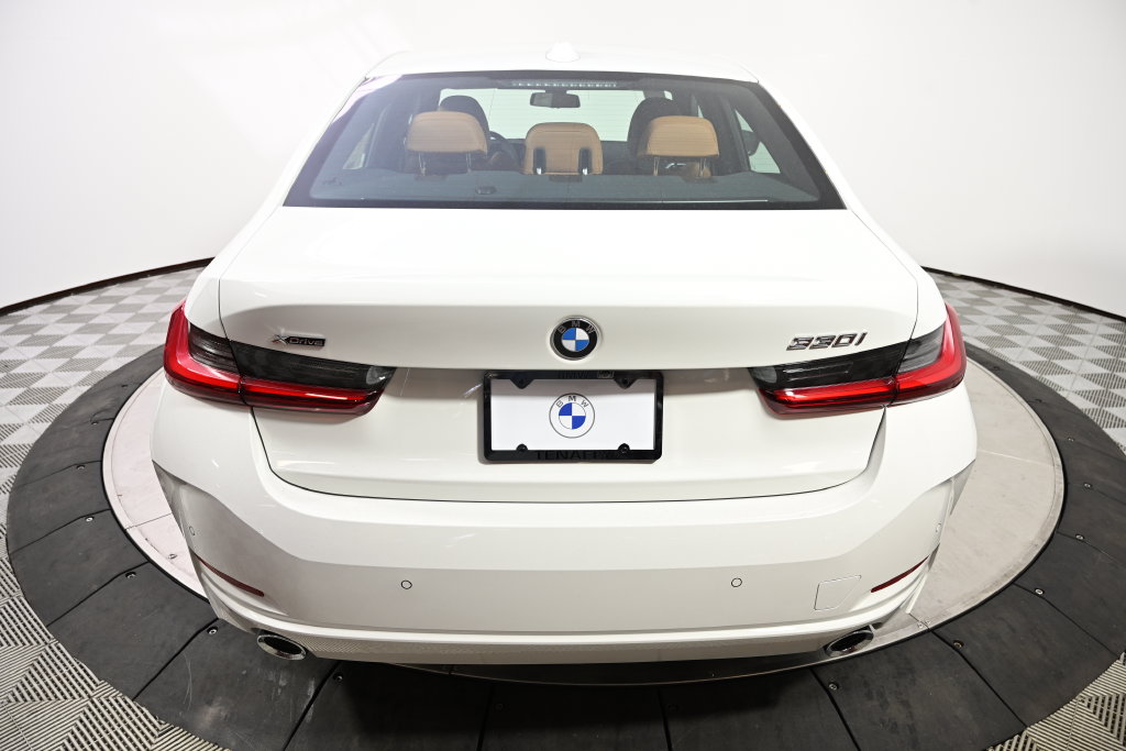 New 2026 BMW 330i xDrive Sedan