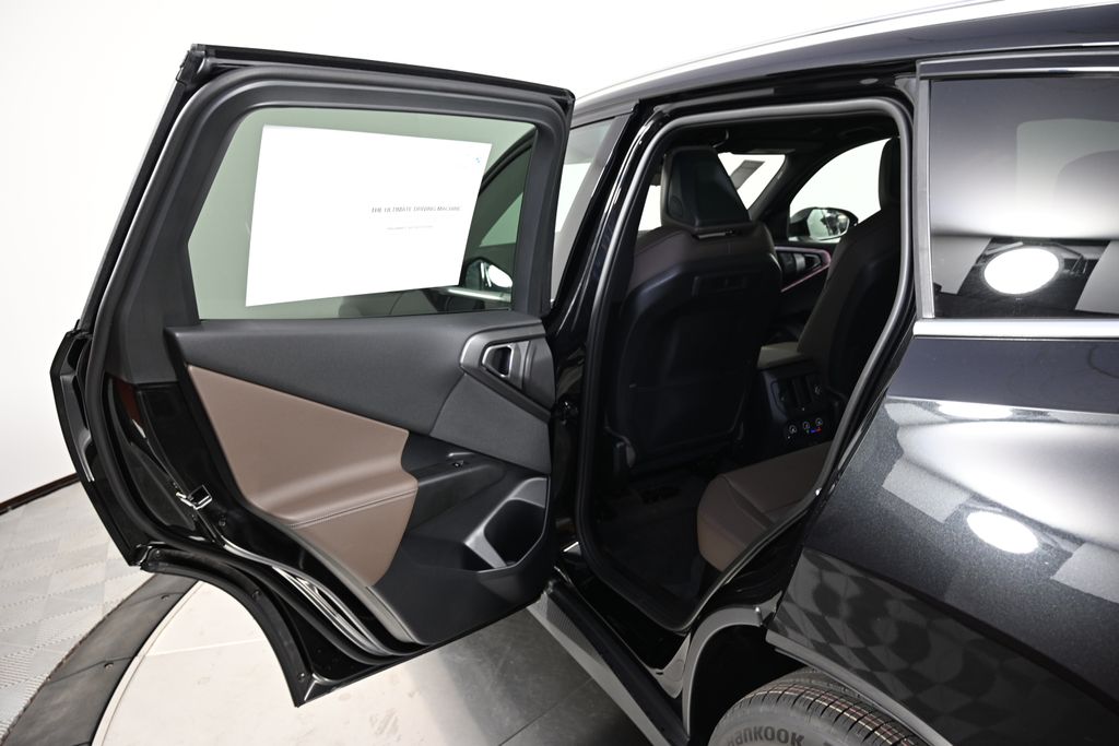 2026 BMW X3 30 - Photo 23