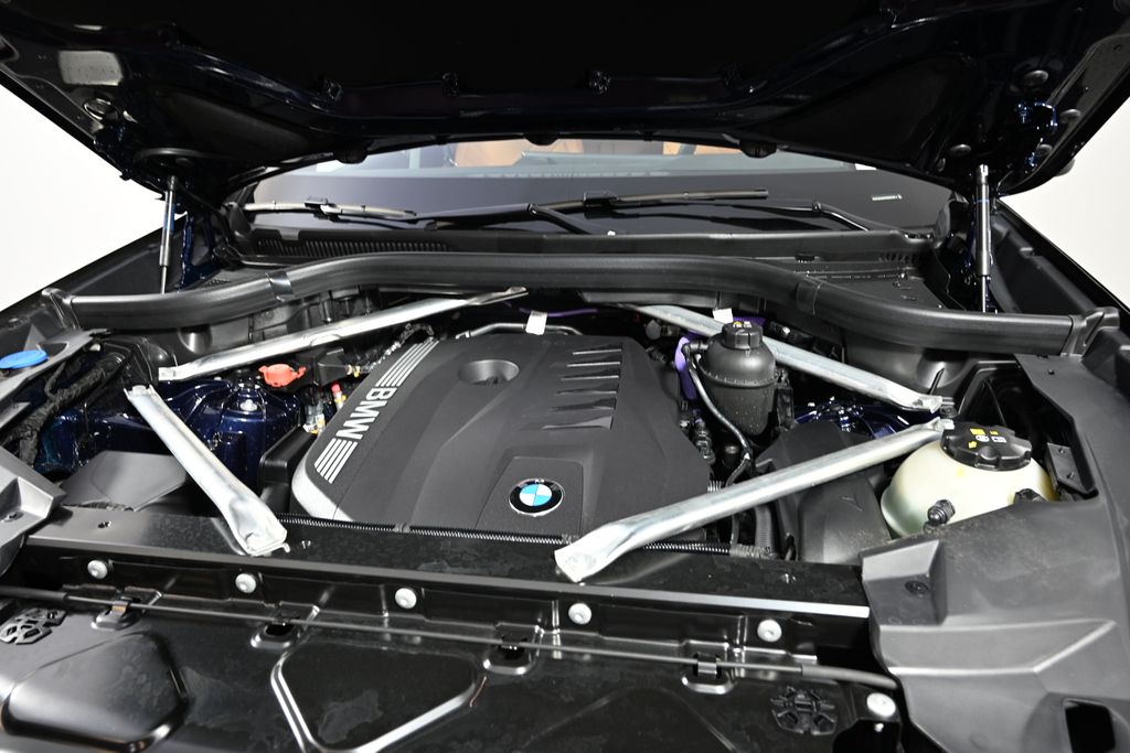 2026 BMW X5 40i - Photo 27