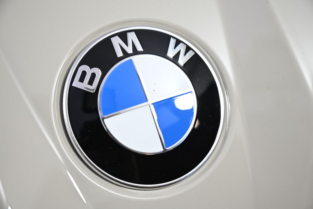 2026 BMW X3 30 - Photo 13