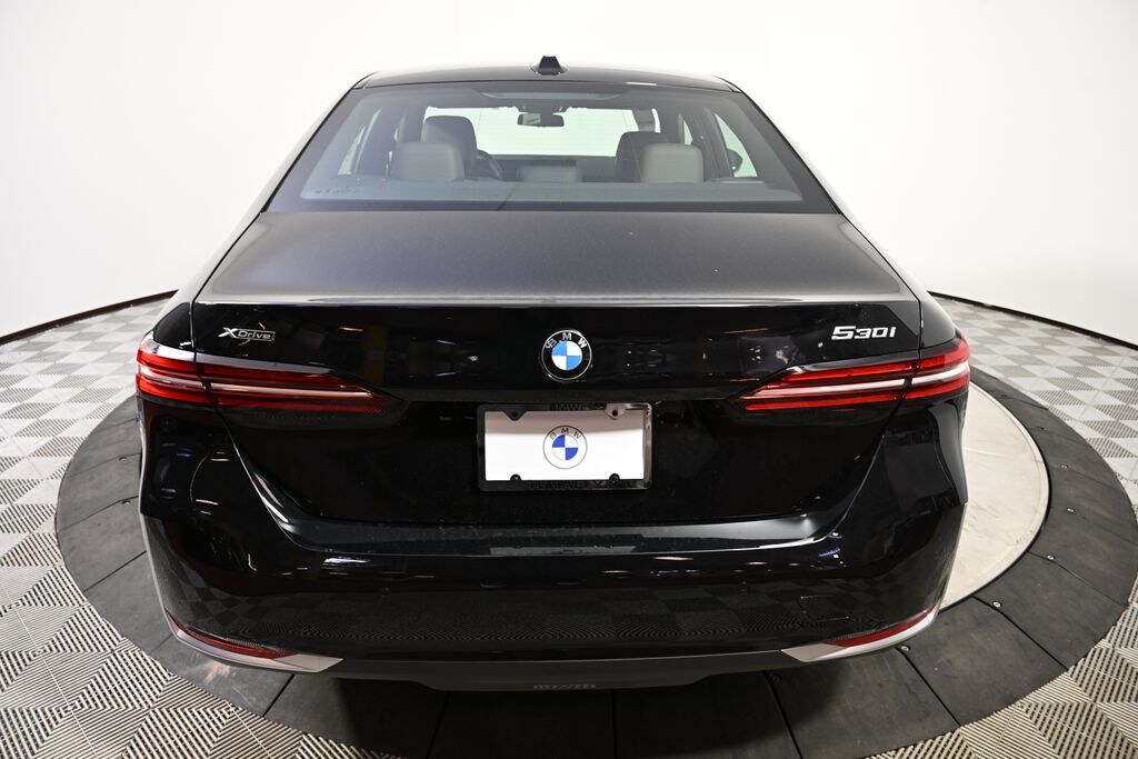 New 2027 BMW 530i xDrive Sedan