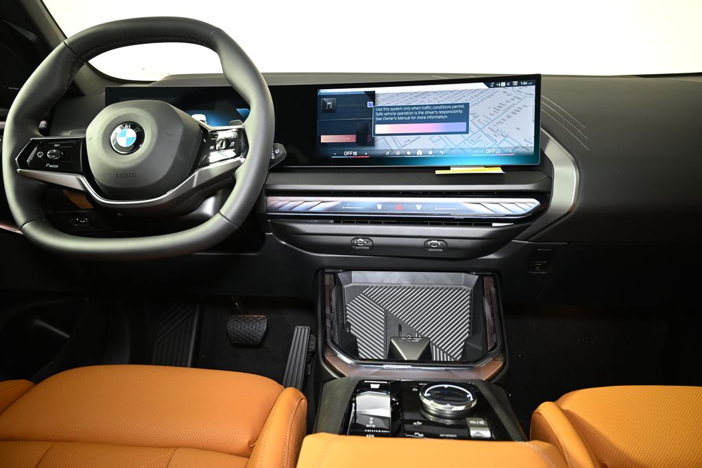 2026 BMW X3 30 - Photo 16