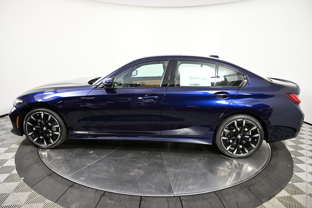 New 2026 BMW 330i xDrive Sedan
