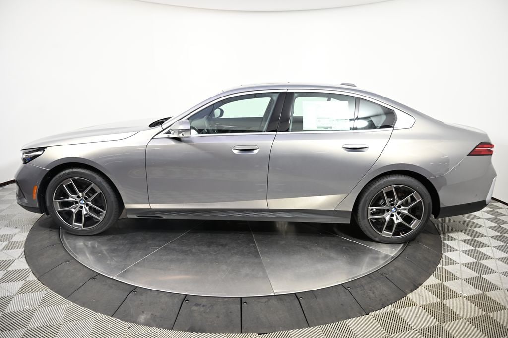 New 2027 BMW 530i xDrive Sedan