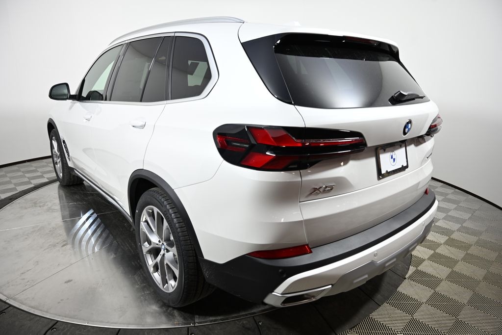 New 2026 BMW X5 xDrive40i SUV