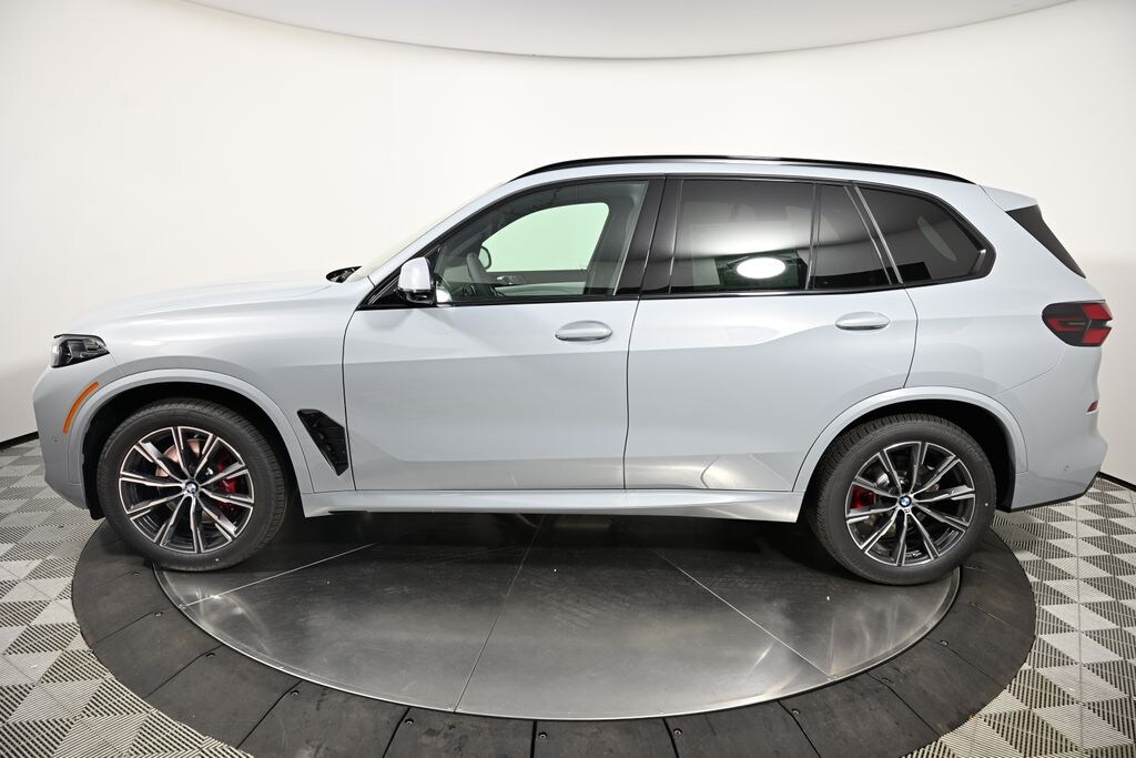 New 2026 BMW X5 xDrive40i SUV
