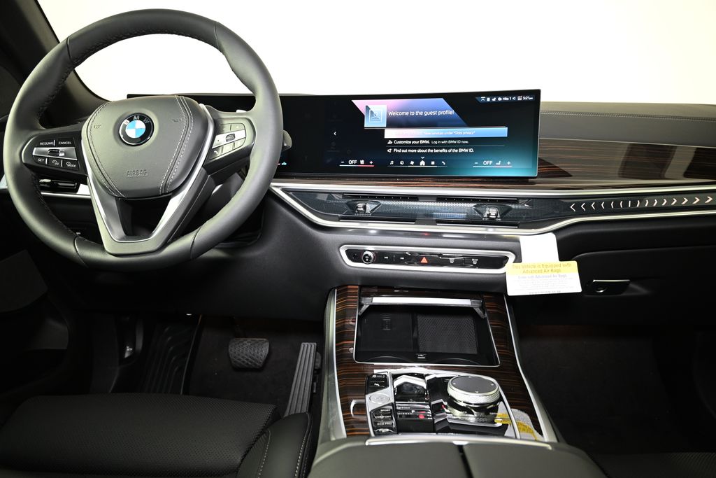 2026 BMW X5 40i - Photo 16