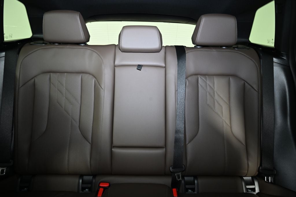 2026 BMW X3 30 - Photo 25