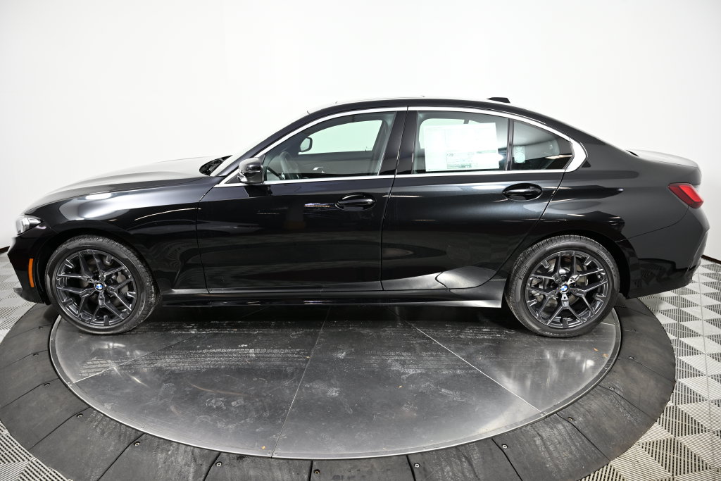 New 2026 BMW 330i xDrive Sedan