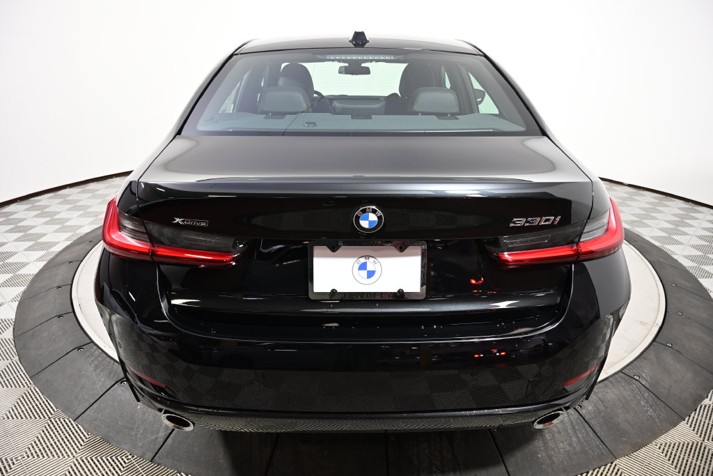New 2026 BMW 330i xDrive Sedan
