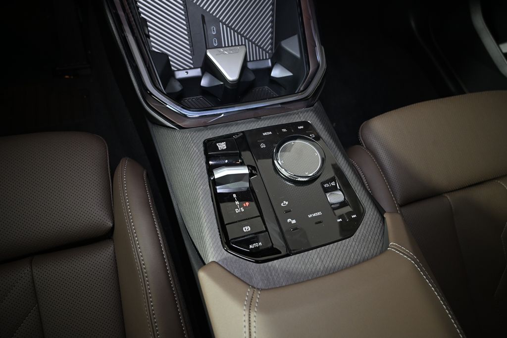 2026 BMW X3 30 - Photo 19