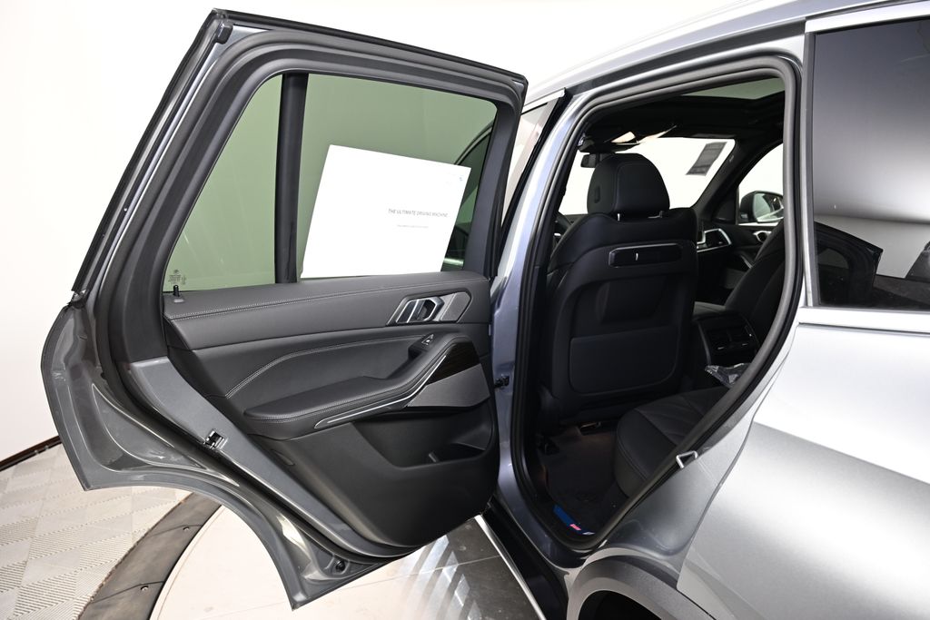 2026 BMW X5 40i - Photo 23