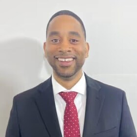 Staff member Derrick Brickhouse from ID_8d28bc