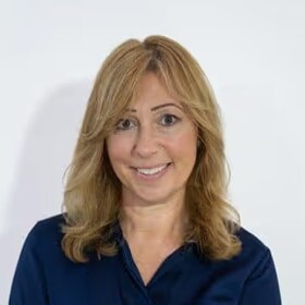Staff member Leeanna Kruger from ID_5d6a62