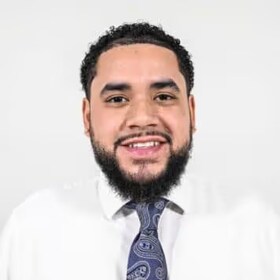 Staff member Jose Lopez from ID_004237