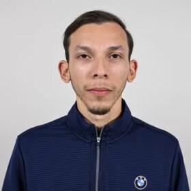 Staff member Michael Suarez from ID_004237