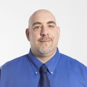 Staff member Gaetano Desantis from ID_ee0dd6