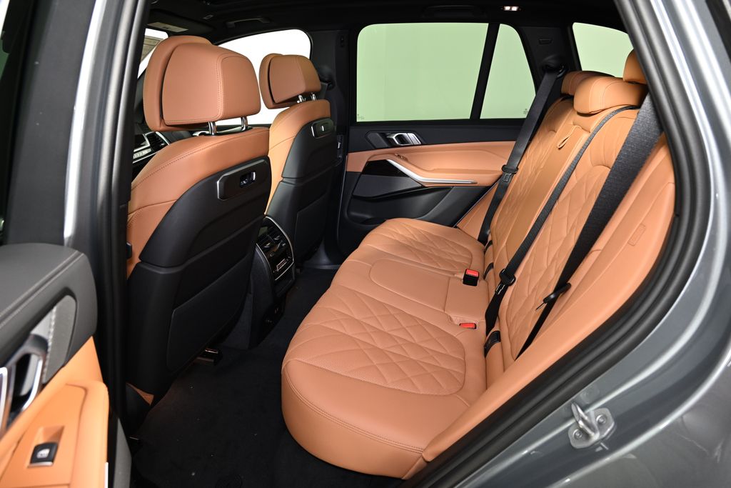 2026 BMW X5 40i - Photo 24