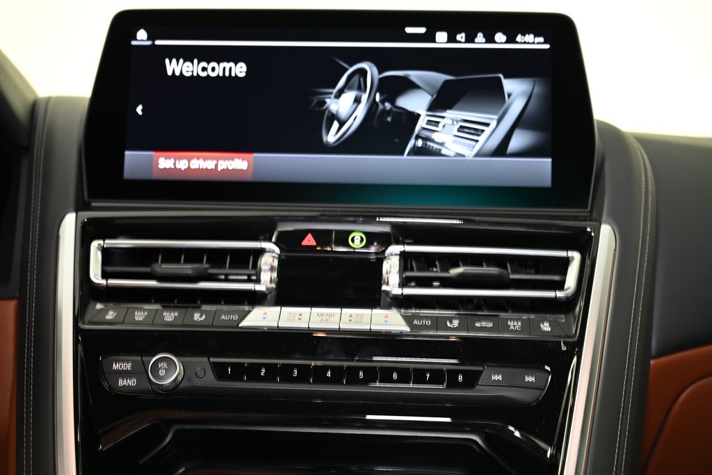 2026 BMW 8 Series 840i - Photo 18