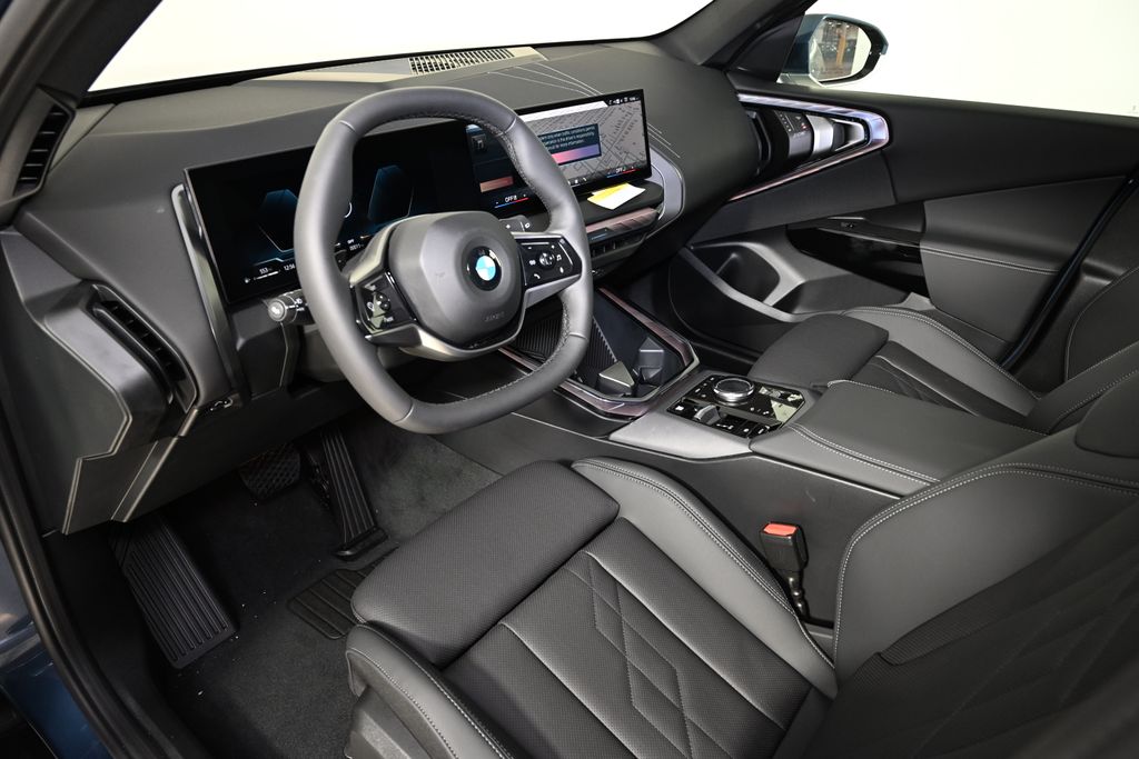 2026 BMW X3 30 - Photo 15