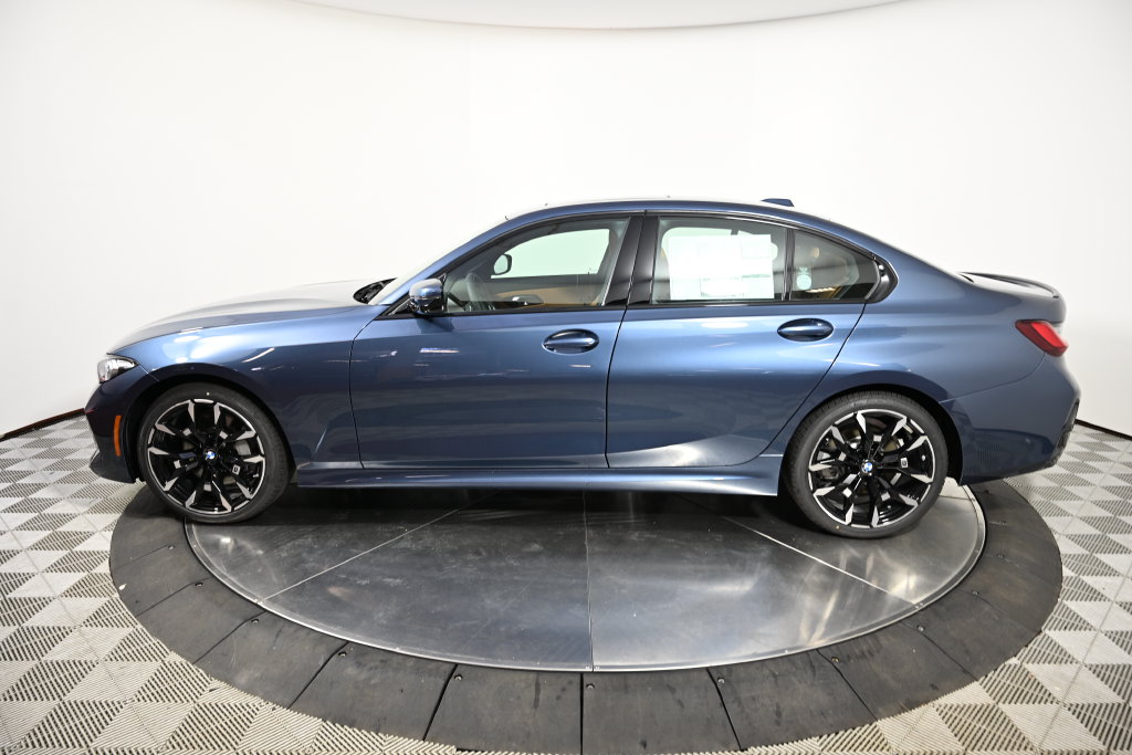 New 2026 BMW 330i xDrive Sedan