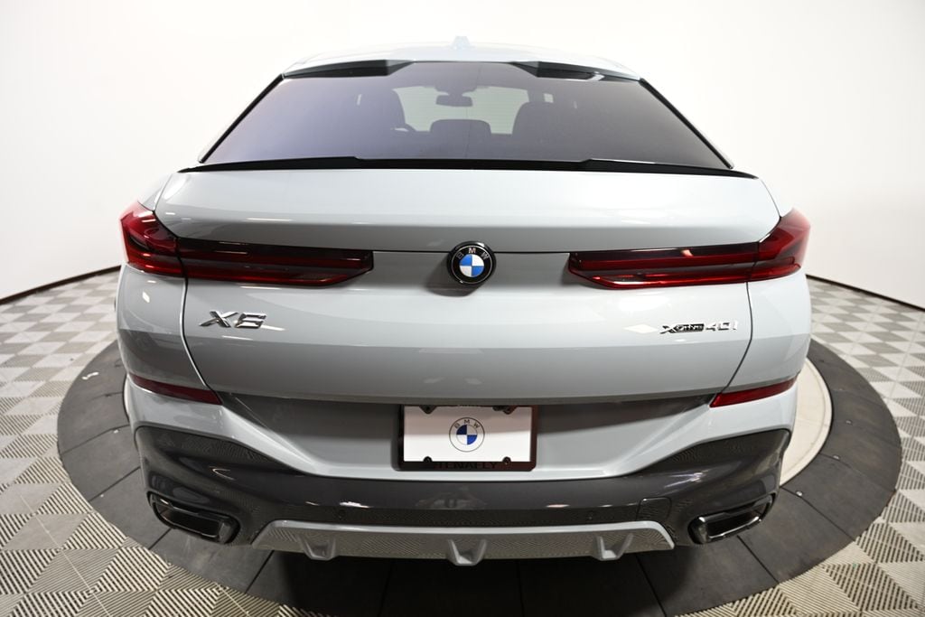 New 2027 BMW X6 xDrive40i SUV