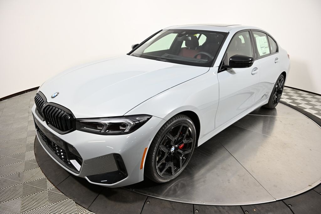 New 2026 BMW 330i xDrive Sedan