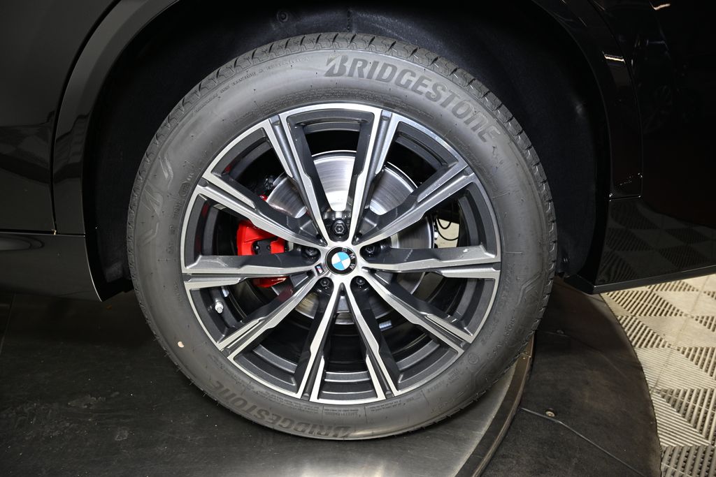 2026 BMW X5 40i - Photo 12
