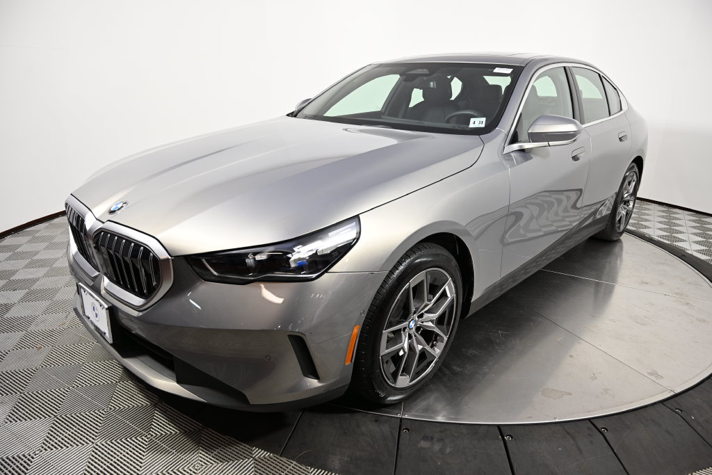 2026 BMW 530i Sedan 