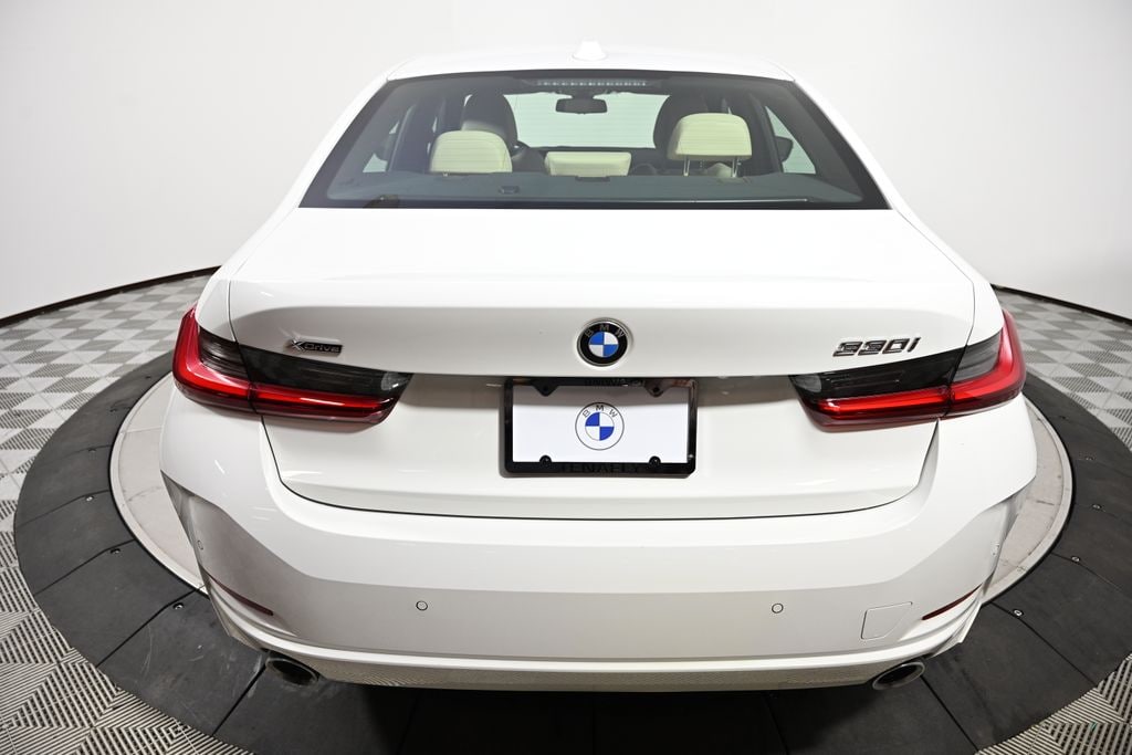 Certified 2023 BMW 330i xDrive Sedan