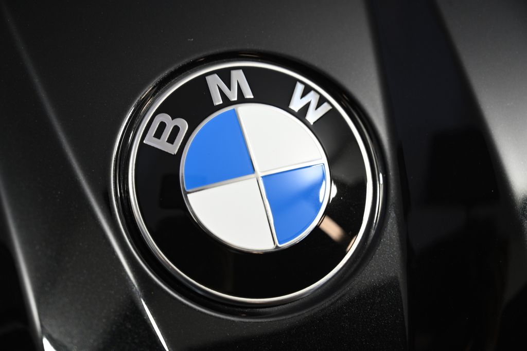 2026 BMW X3 30 - Photo 13