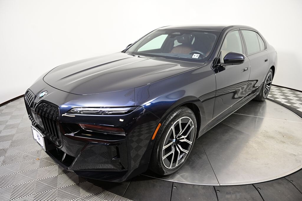 Certified 2024 BMW 740i xDrive Sedan